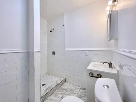 389 Monmouth Street Jersey City NJ 07302