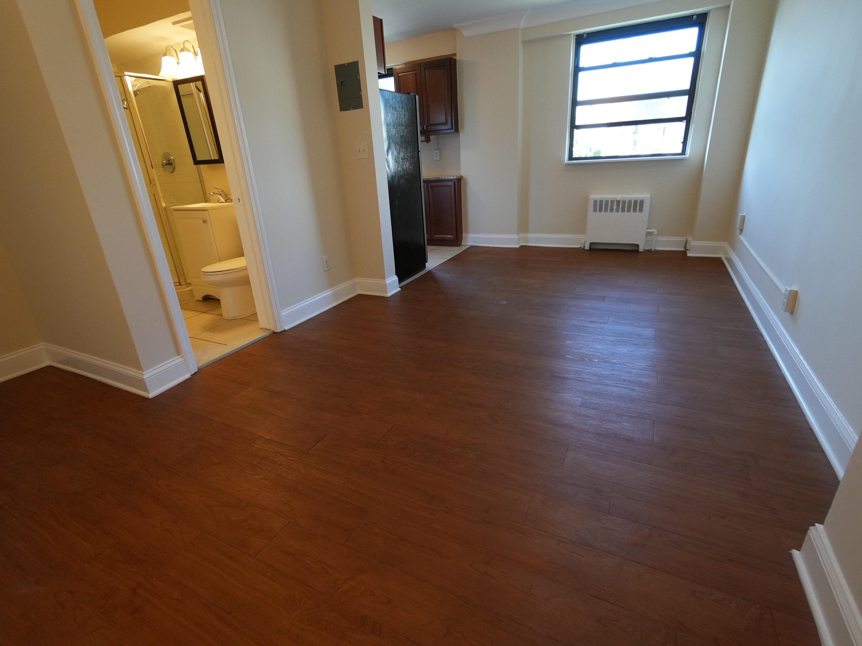 6515 Boulevard East West New York NJ 07093