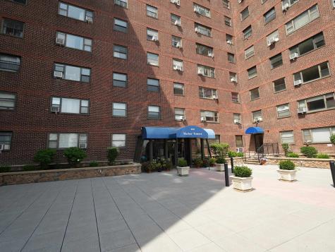 6515 Boulevard East West New York NJ 07093