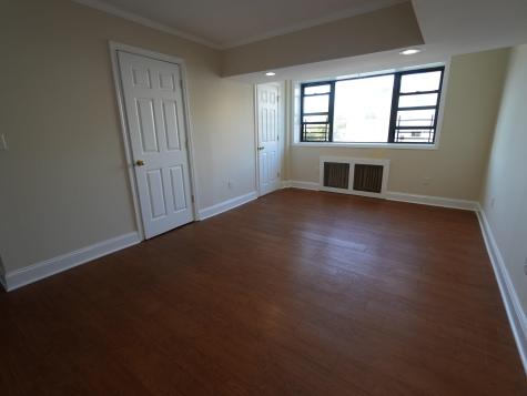 6515 Boulevard East West New York NJ 07093