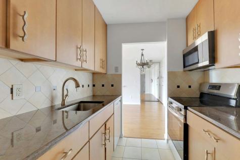 9019 Wall Street North Bergen NJ 07047