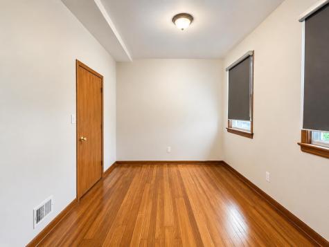 38 West 53rd Street Bayonne NJ 07002