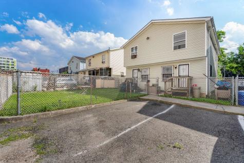 338 Johnston Avenue Jersey City NJ 07304