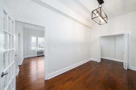 33 Glenwood Avenue Jersey City NJ 07306
