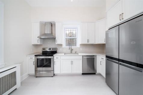 33 Glenwood Avenue Jersey City NJ 07306