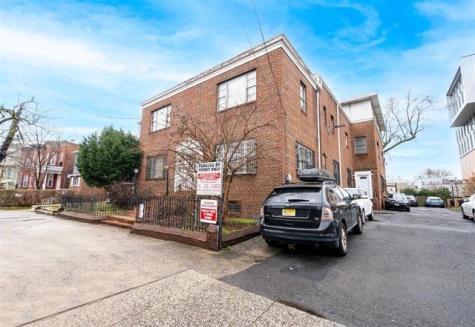 33 Glenwood Avenue Jersey City NJ 07306