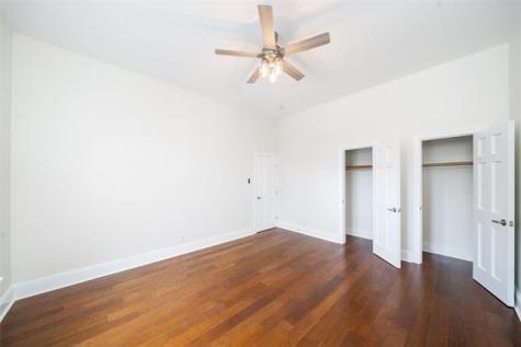 33 Glenwood Avenue Jersey City NJ 07306