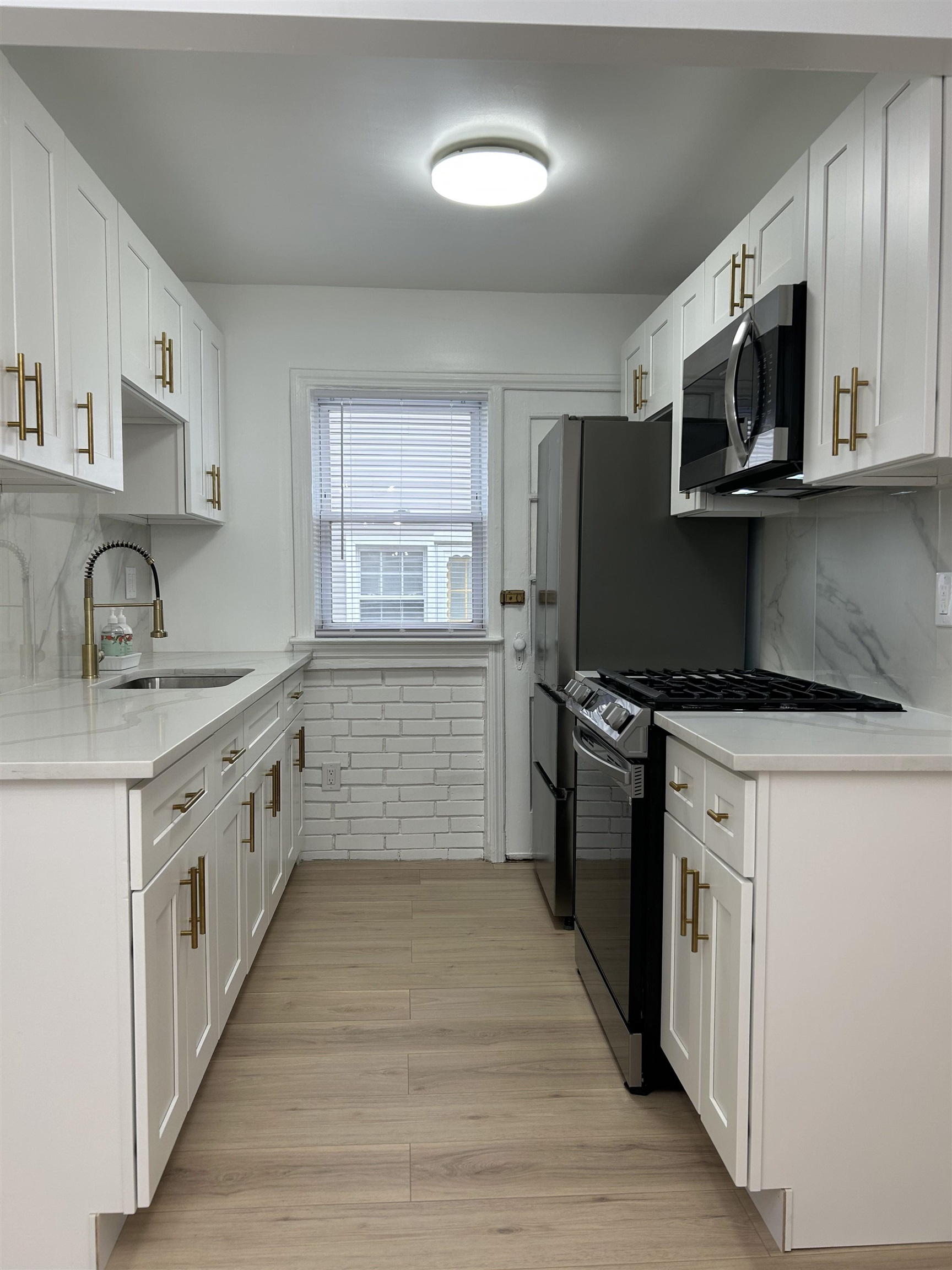 30 Kelly Parkway Bayonne NJ 07002