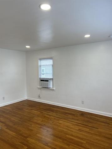 30 Kelly Parkway Bayonne NJ 07002
