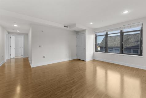 1040 John F Kennedy Boulevard Bayonne NJ 07002