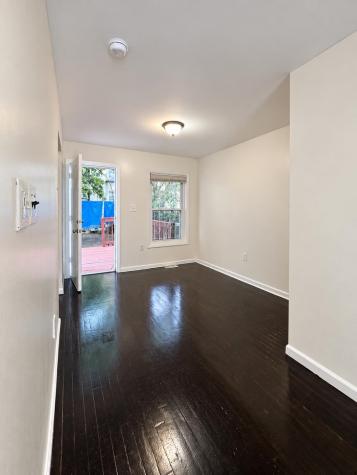 92 Myrtle Avenue Jersey City NJ 07305
