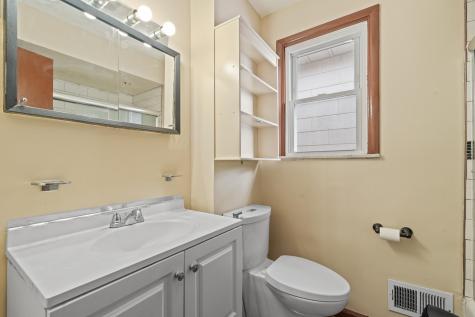 387 Cator Avenue Jersey City NJ 07304
