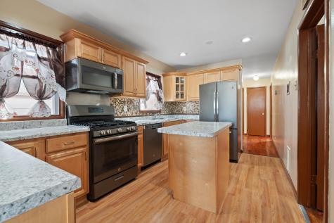 387 Cator Avenue Jersey City NJ 07304