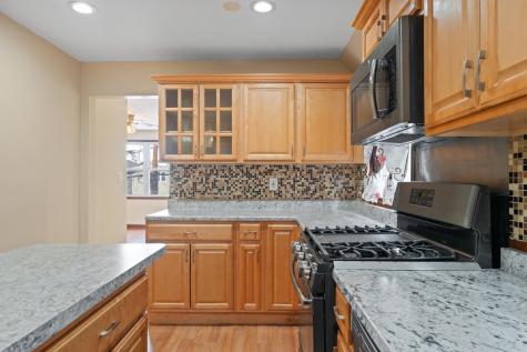 387 Cator Avenue Jersey City NJ 07304
