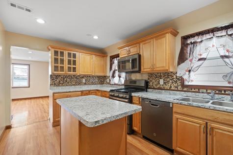 387 Cator Avenue Jersey City NJ 07304