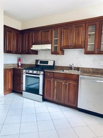 311 Monastery Place Union City NJ 07087