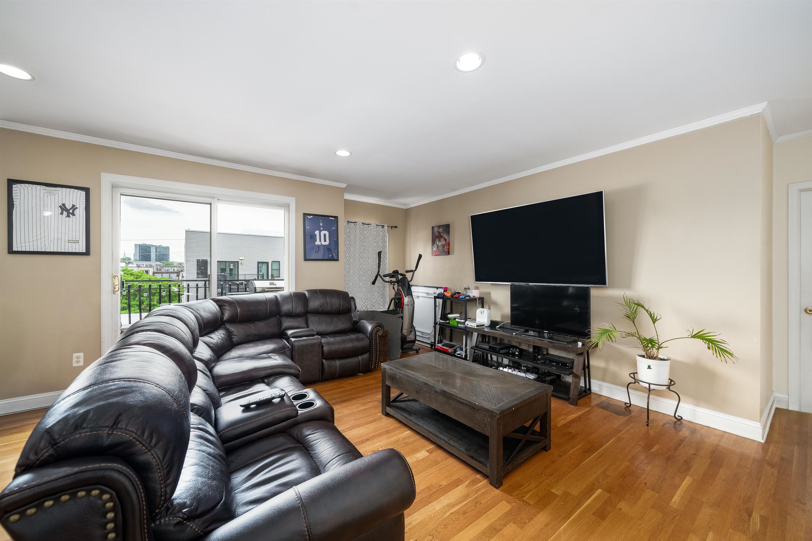 621 Monroe Street Hoboken NJ 07030