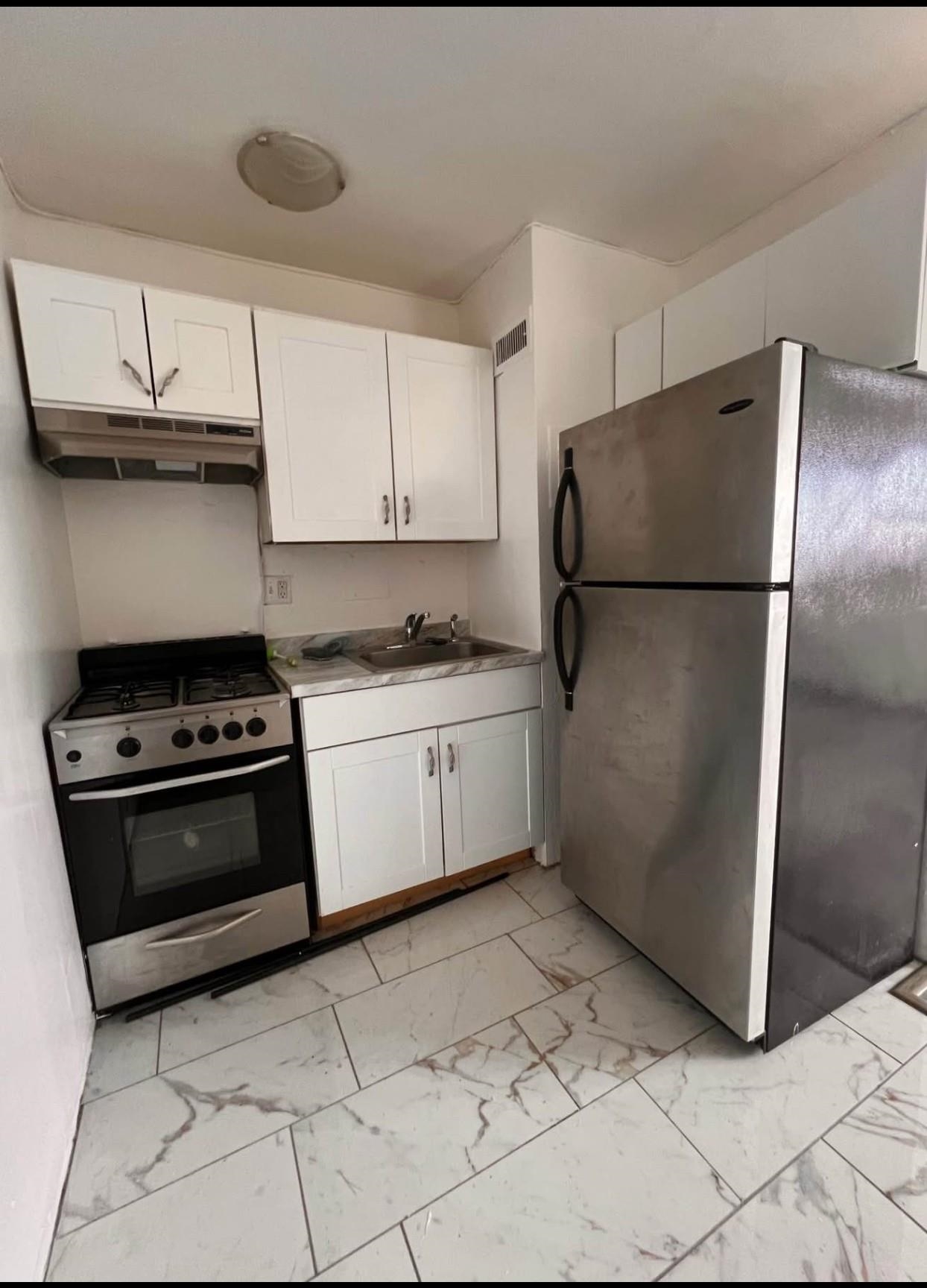 6515 Boulevard East West New York NJ 07093-0000