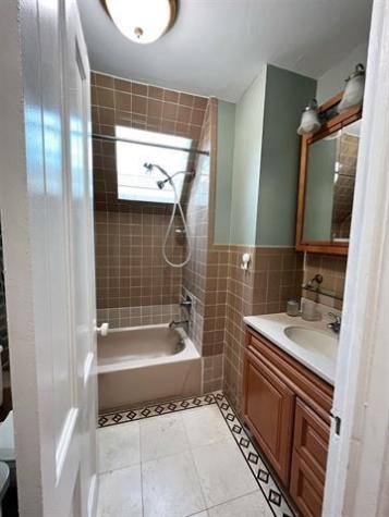53 Hudson Place Weehawken NJ 07086