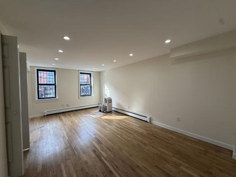 522 Manila Avenue Jersey City NJ 07302