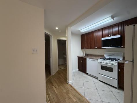 522 Manila Avenue Jersey City NJ 07302