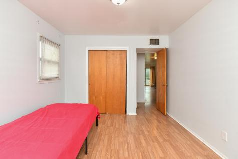 207 Manhattan Avenue Jersey City NJ 07307