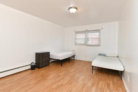 207 Manhattan Avenue Jersey City NJ 07307
