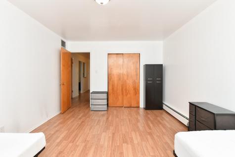 207 Manhattan Avenue Jersey City NJ 07307
