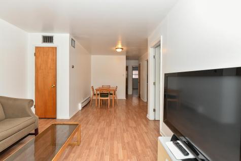207 Manhattan Avenue Jersey City NJ 07307