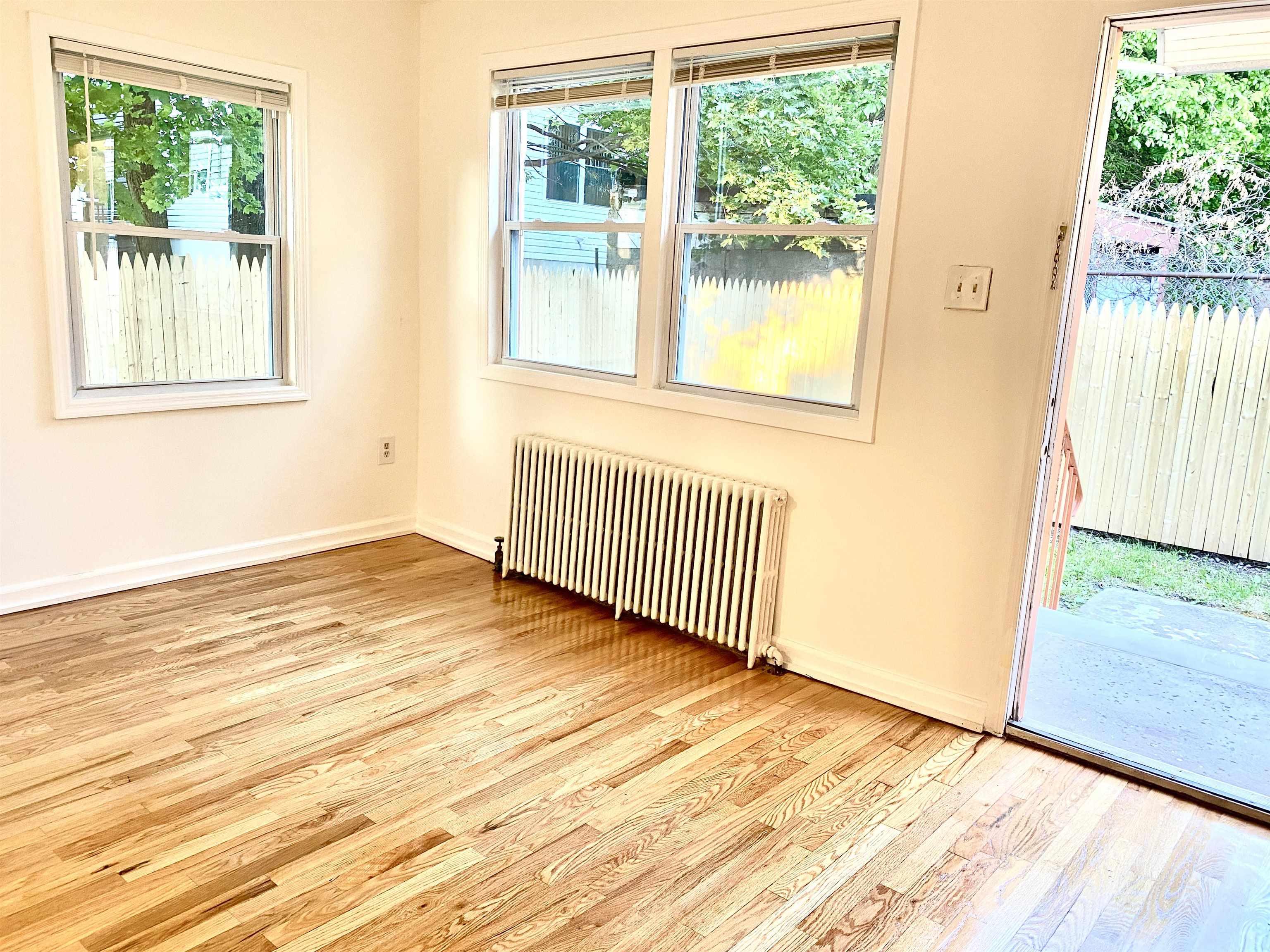 31-33 Tillinghast Street Newark NJ 07018