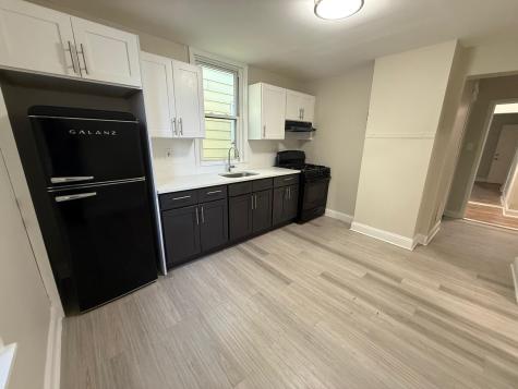 221 Wilkinson Avenue Jersey City NJ 07305