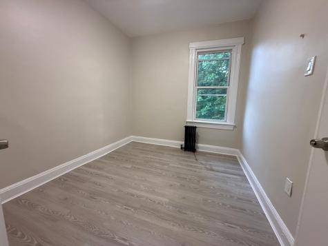 221 Wilkinson Avenue Jersey City NJ 07305