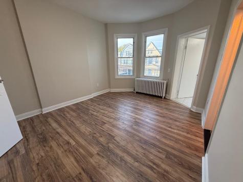 221 Wilkinson Avenue Jersey City NJ 07305