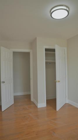363 Avenue A Bayonne NJ 07002-0000