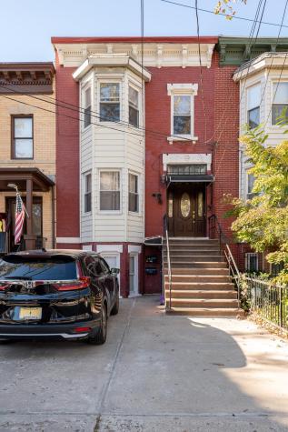 85 Magnolia Avenue Jersey City NJ 07306