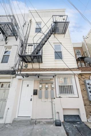 18 Wallis Avenue Jersey City NJ 07306