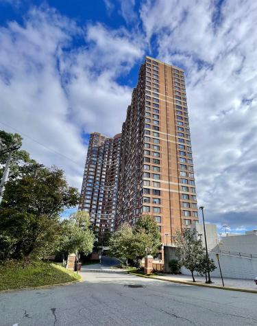 100 Old Palisade Road Fort Lee NJ 07024