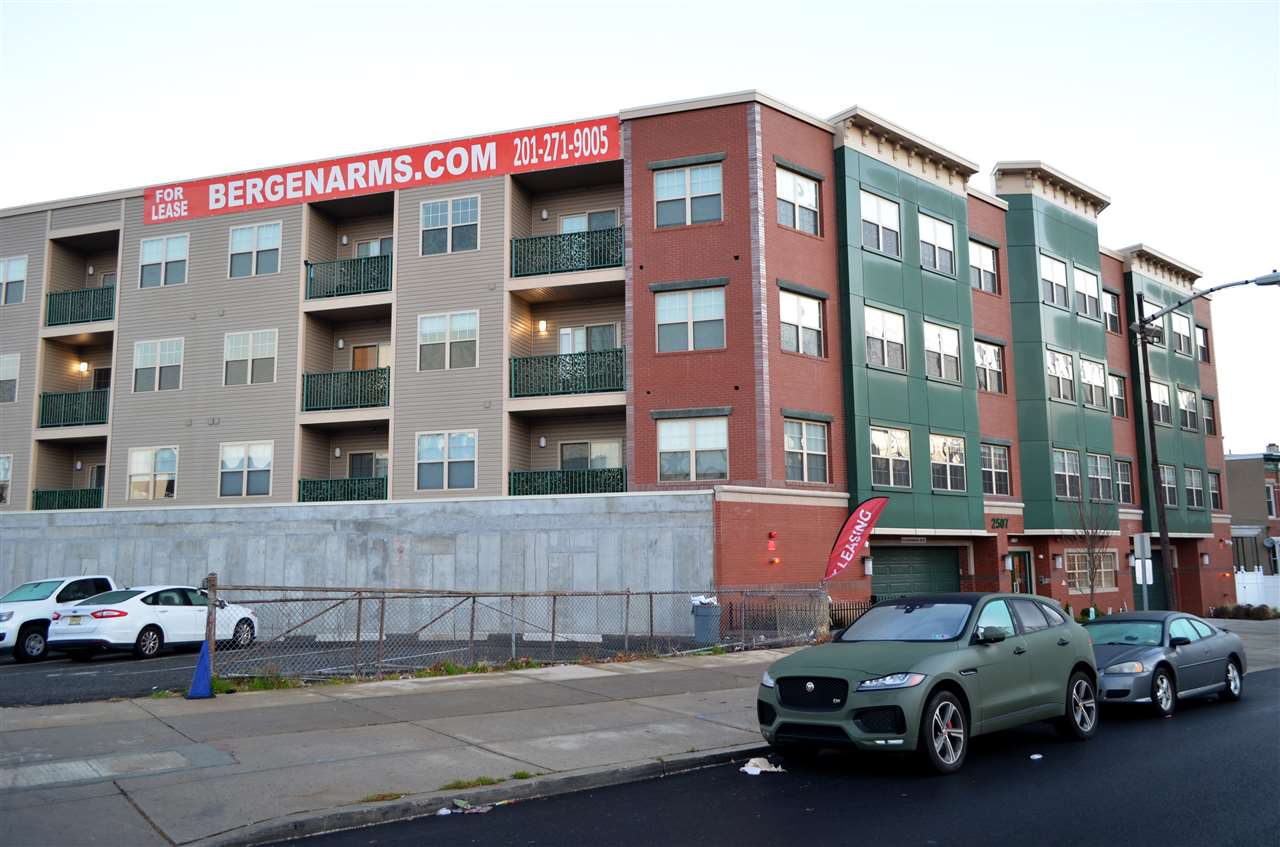 2507 Kennedy Boulevard North Bergen NJ 07047