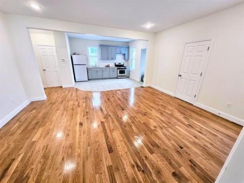 318 75th Street North Bergen NJ 07047