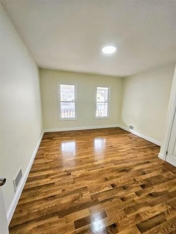 318 75th Street North Bergen NJ 07047