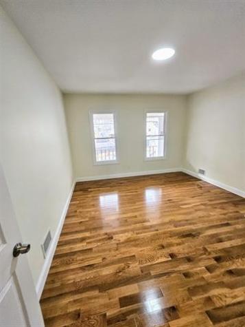 318 75th Street North Bergen NJ 07047
