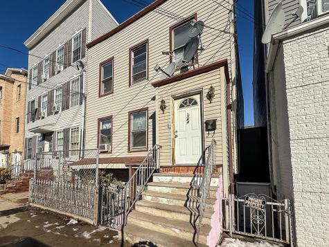 164 Griffith Street Jersey City NJ 07307