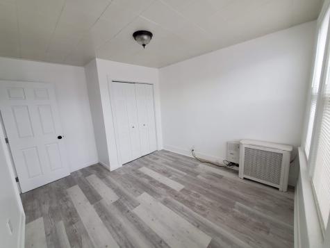 8821 3rd Avenue North Bergen NJ 07047