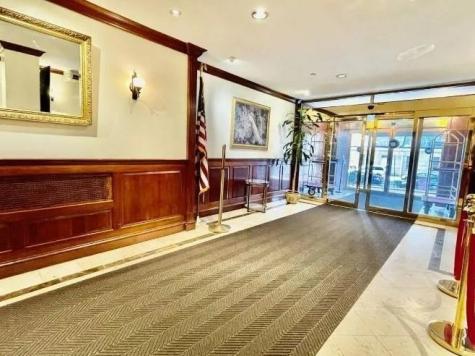 10 Huron Avenue Jersey City NJ 07306