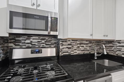 10 Huron Avenue Jersey City NJ 07306