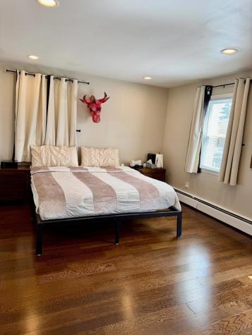 313 Clarendon Street Secaucus NJ 07094