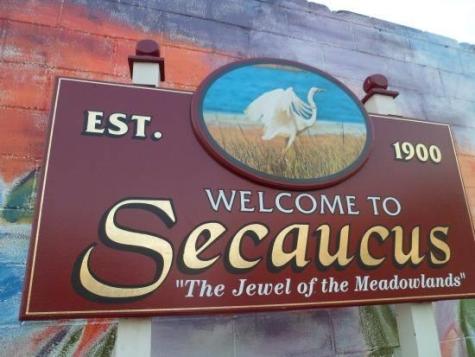 313 Clarendon Street Secaucus NJ 07094