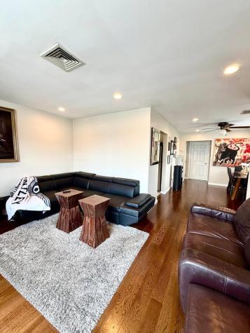 313 Clarendon Street Secaucus NJ 07094