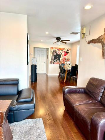 313 Clarendon Street Secaucus NJ 07094