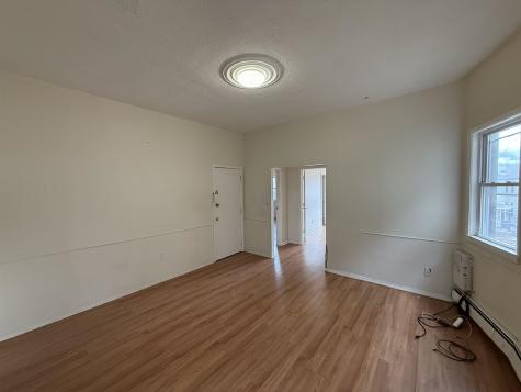 37 East 49th Street Bayonne NJ 07002